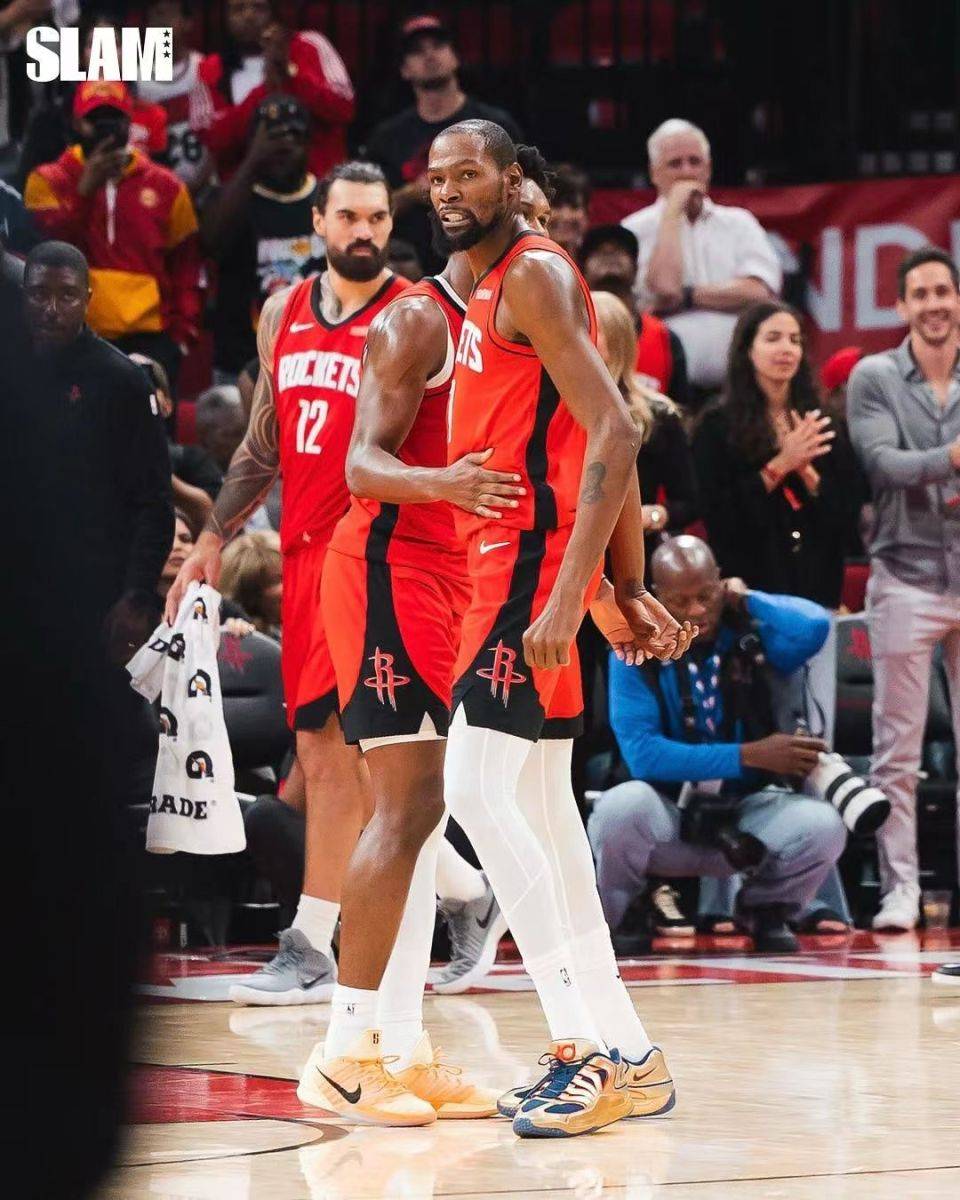 刚刚！拜仁慕尼黑篮板制胜休斯敦火箭调整名单备战足总杯，罗马围绕国王杯内部沟通的简单介绍