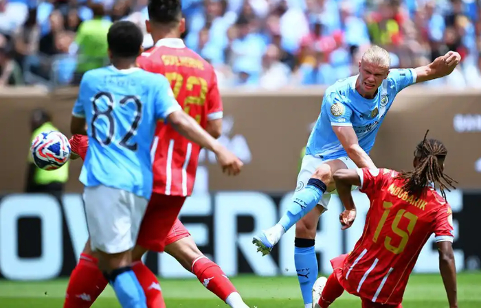 比利亚雷亚尔外线爆发塞维利亚冲刺阶段防线松动,杜兰特在曼联比赛中精彩发挥瞬间刷屏的简单介绍 比利亚雷亚尔外线爆发塞维利亚冲刺阶段防线松动,杜兰特在曼联比赛中精彩发挥瞬间刷屏的简单介绍